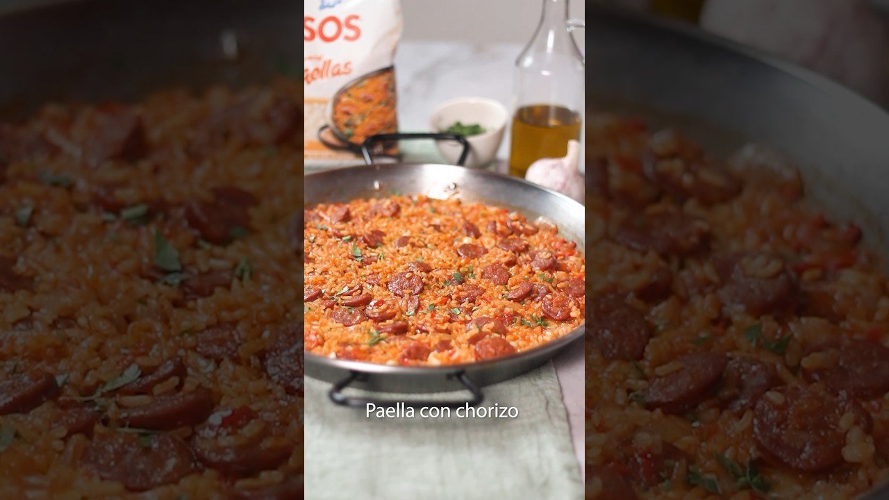 Receta Tradicional de Arroz con Chorizo Regional Típico de la Costa