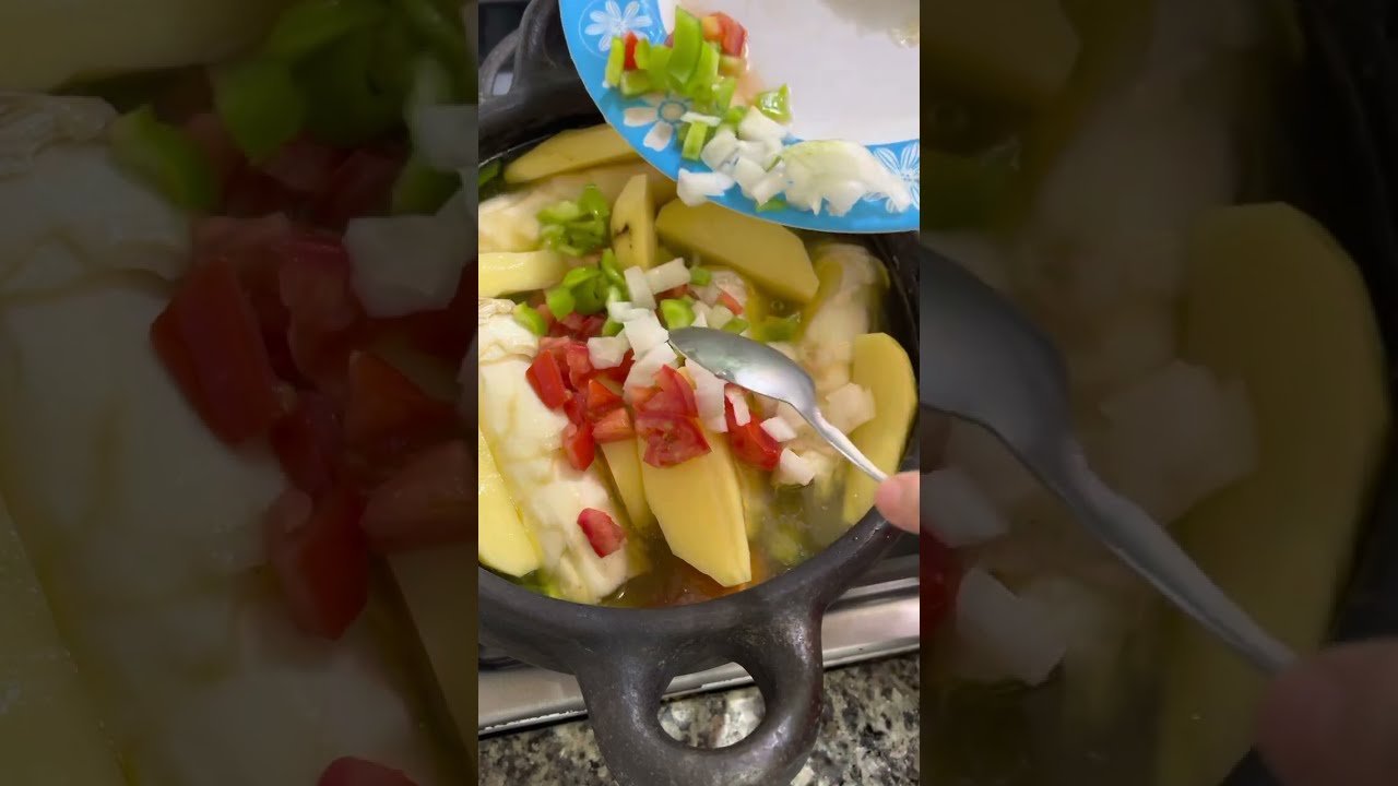 Receta Auténtica de Caldo de Gallina por Claudia Navarro de Puno | Sabores Tradicionales del Perú