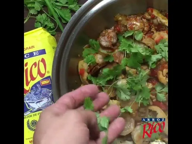 Los Cocineros del Pasado: Explorando Platos con Arroz de Influencia Criolla | Historia Gastronómica