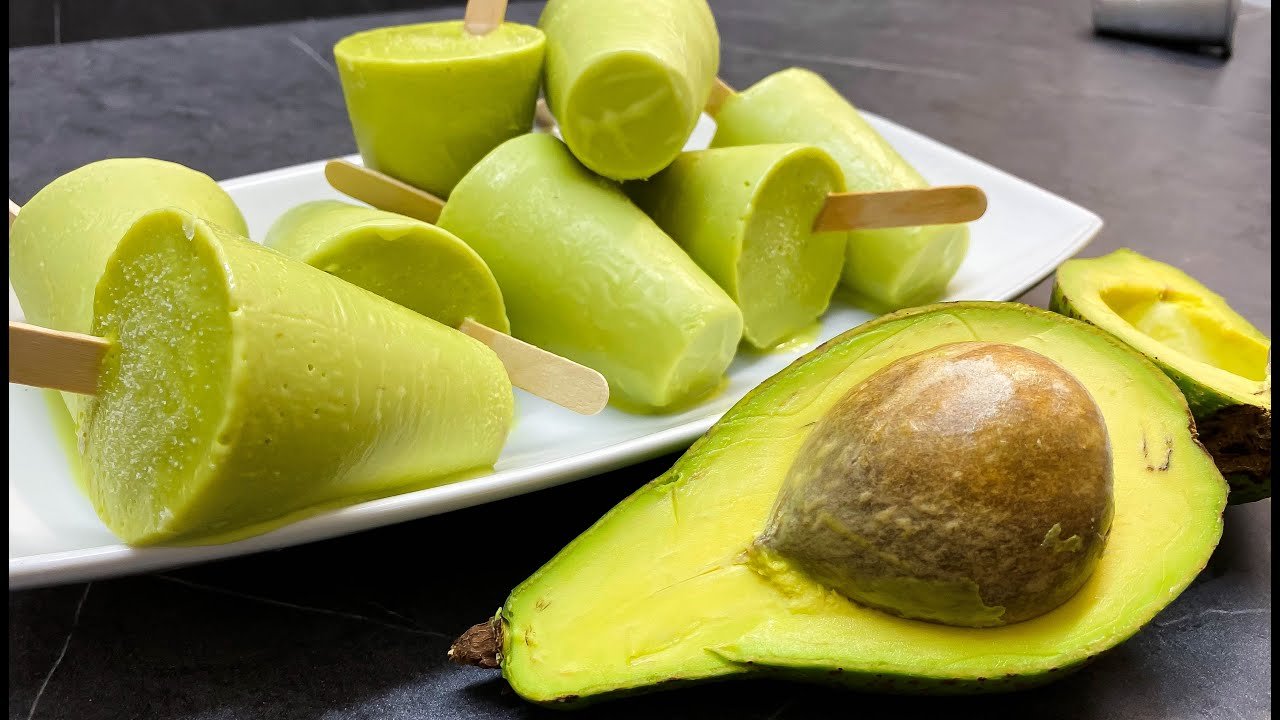 Receta Fácil de Crema Helada de Aguacate Sin Horno Paso a Paso | Delicias Verdes