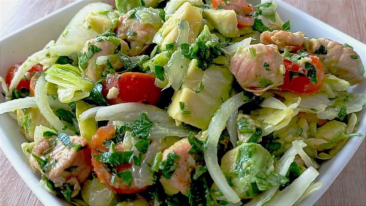 Ideas Para una Cena Romántica: Cómo Preparar una Ensalada Exquisita con Champagne