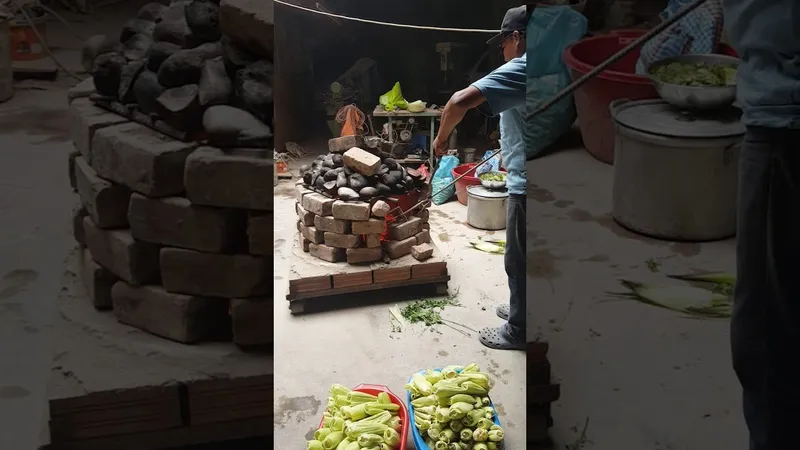 Descubre la Pachamanca de Pedro Martínez: La Tradición Renovada en Lima