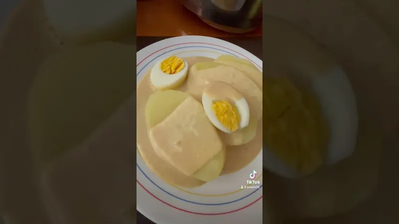 Auténtica Papa a la Huancaína por Luis Herrera: Receta Tradicional de Puno