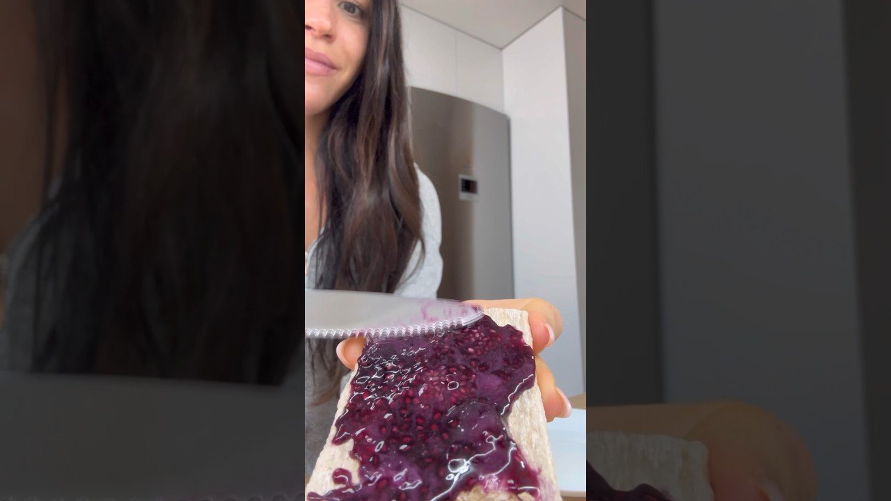 Receta Fácil de Pesto Vegano Saludable con Semillas de Chía - Perfecta para Todo Momento