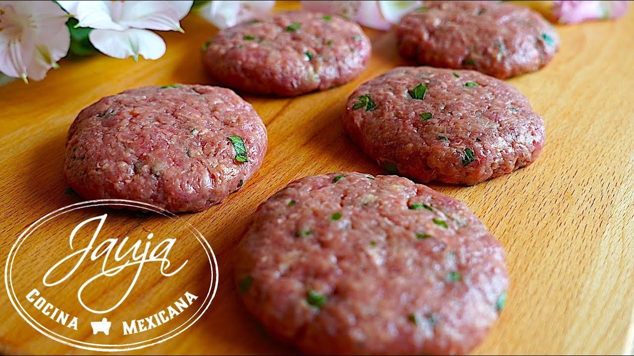 Receta de Hamburguesa de Llama: Cómo Hacerla Paso a Paso