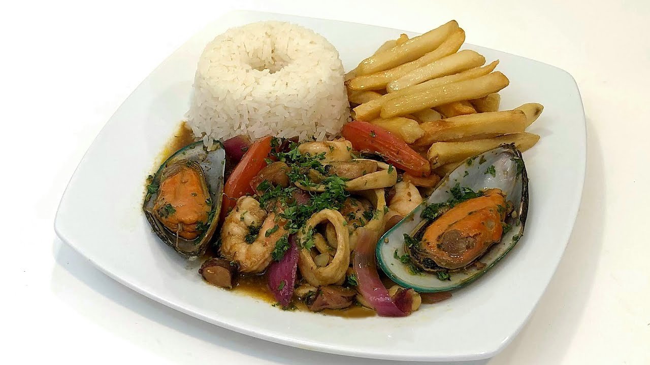 Receta de Saltado de Mariscos: Paso a Paso para una Cena Deliciosa