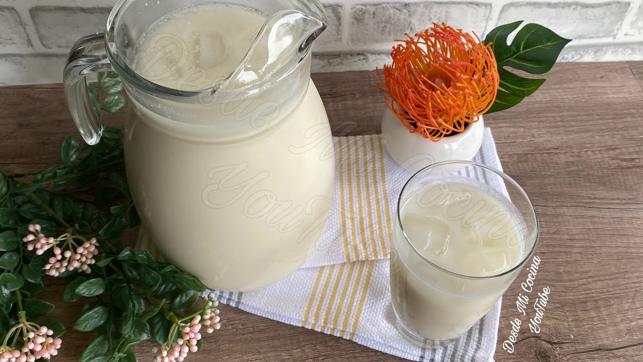 Receta Fácil de Agua de Coco con Frutas: Lista en Minutos | Refrescante y Saludable