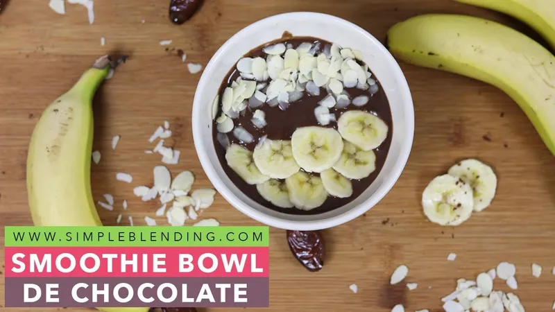Smoothie Bowl con Cacao: Receta Fácil y Nutritiva | Descubre Cómo Prepararlo