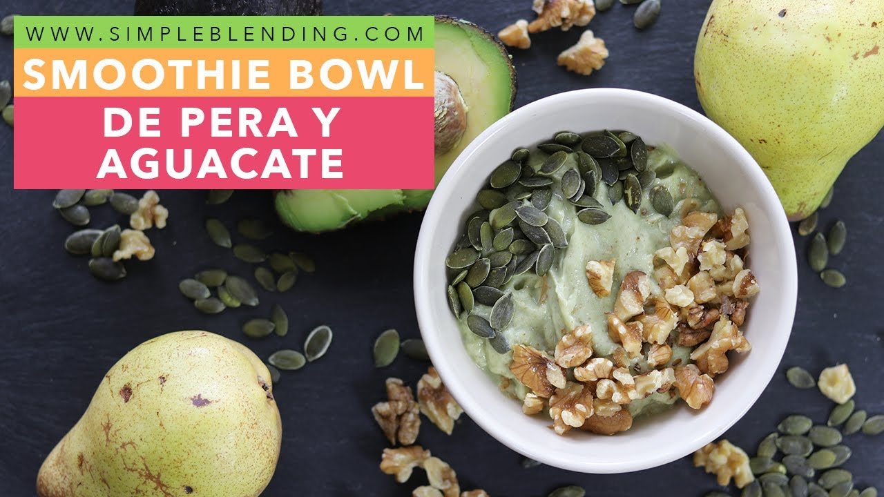 Receta Fácil de Smoothie Bowl con Pera para un Desayuno Energizante